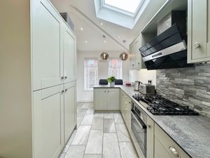Kitchen- click for photo gallery